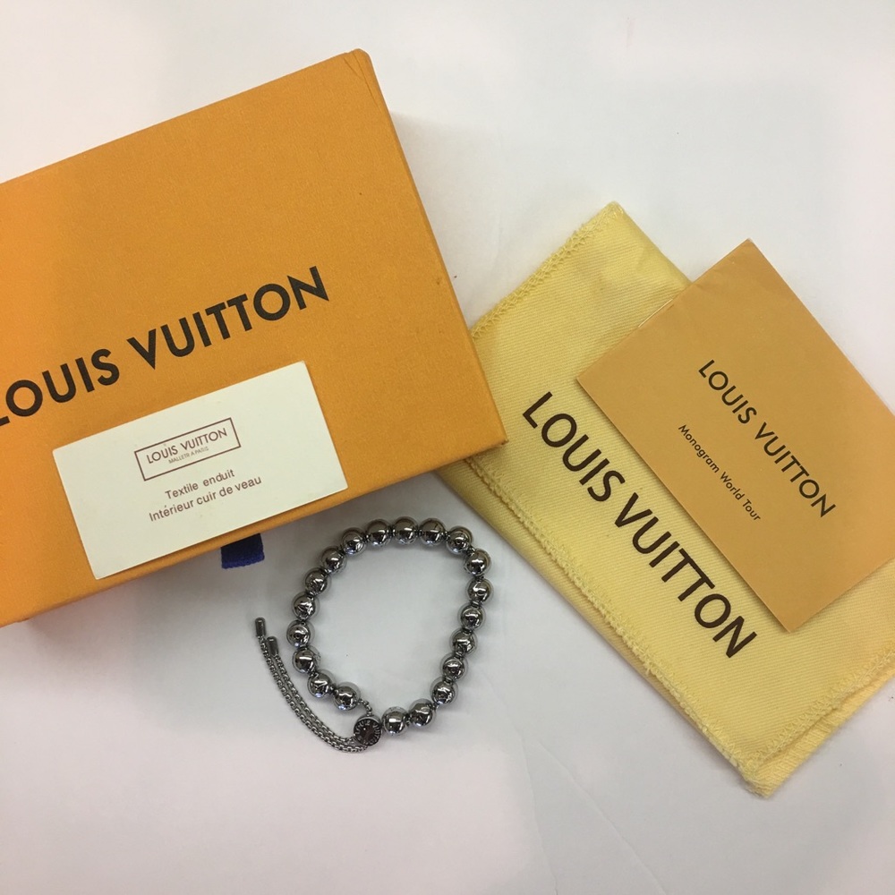 Louis Vuitton Monogram Pearls Bracelet Adjustable